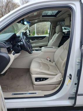 2019 Cadillac Escalade ESV Premium Luxury