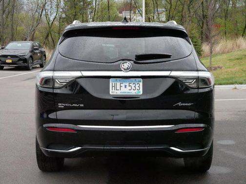 2022 Buick Enclave AWD Avenir