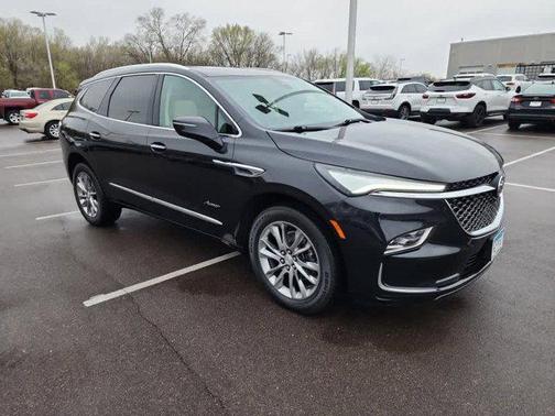 2022 Buick Enclave AWD Avenir