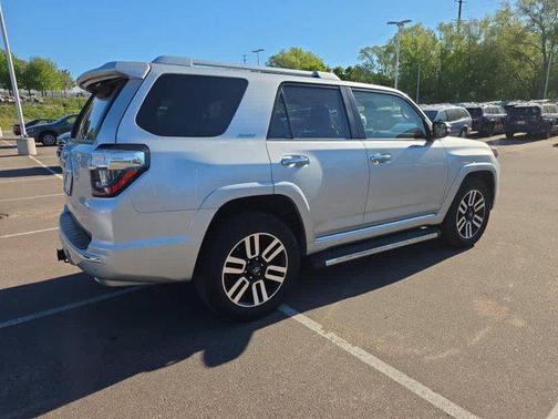 Classic Silver Metallic 2022 Toyota 4Runner Limited