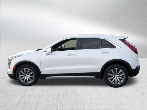 2022 Cadillac XT4 Premium Luxury