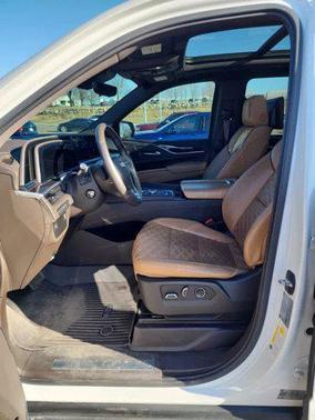 2021 Cadillac Escalade ESV Premium Luxury