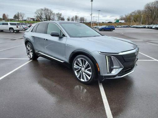 2024 Cadillac LYRIQ Luxury w/1SE