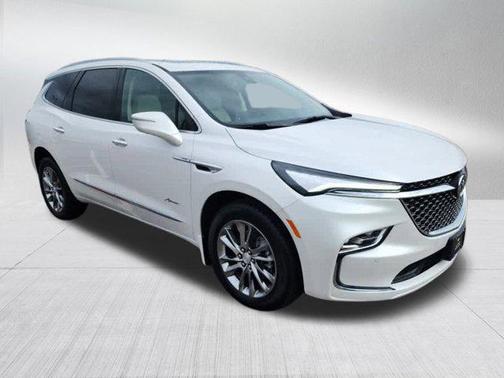 2022 Buick Enclave AWD Avenir