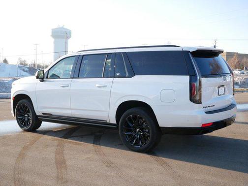 2024 Cadillac Escalade ESV Sport Platinum
