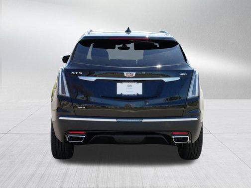 2025 Cadillac XT5 Sport