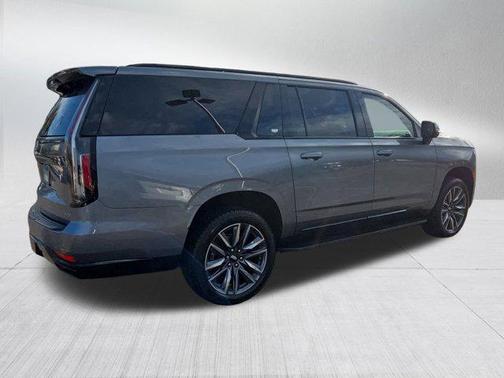 2022 Cadillac Escalade ESV Sport