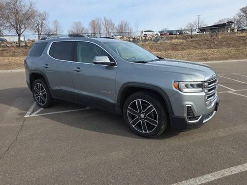 2023 GMC Acadia AWD SLT