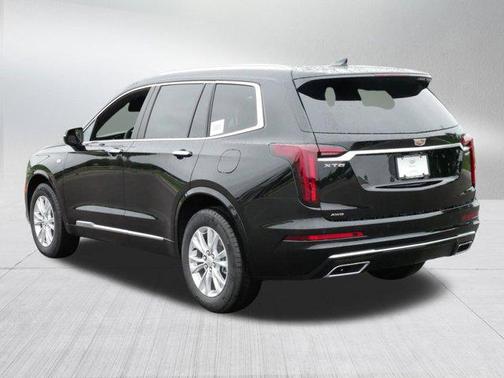 2025 Cadillac XT6 Luxury AWD
