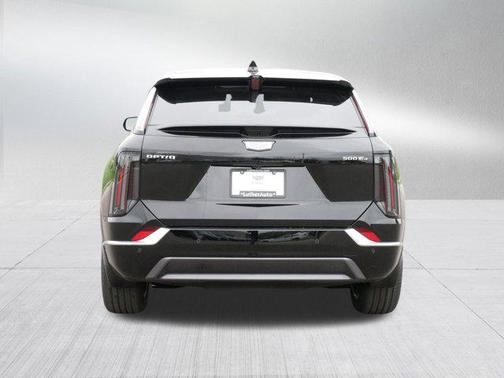 2025 Cadillac OPTIQ Luxury 2 AWD