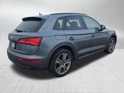2020 Audi Q5 45 Premium Plus