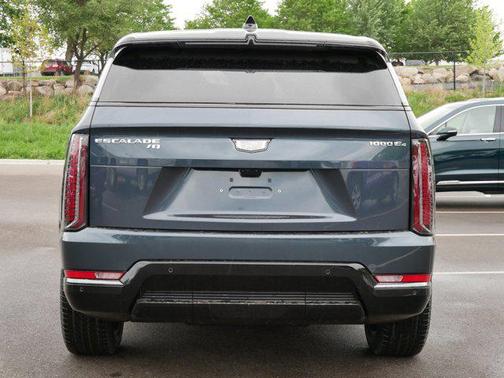 2025 Cadillac Escalade Sport
