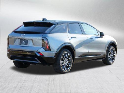 Argent Silver Metallic 2026 Cadillac OPTIQ Sport