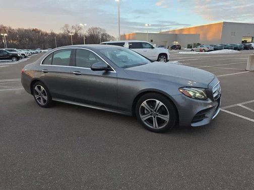 2018 Mercedes-Benz E-Class 4MATIC