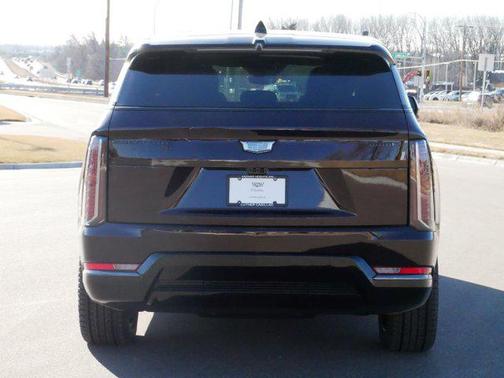 2025 Cadillac Escalade Sport