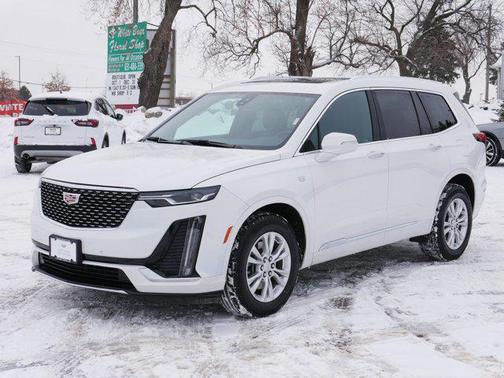 2025 Cadillac XT6 Luxury AWD