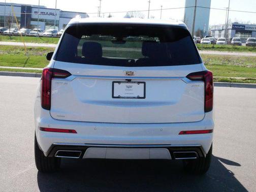 2025 Cadillac XT6 Premium Luxury AWD