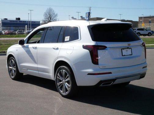 2025 Cadillac XT6 Premium Luxury AWD