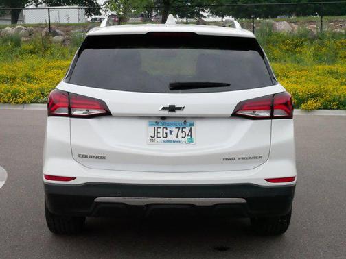 2022 Chevrolet Equinox Premier w/1LZ