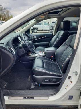 2017 INFINITI QX60 Base