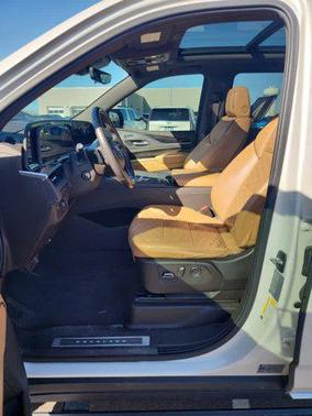 2021 Cadillac Escalade ESV Premium Luxury