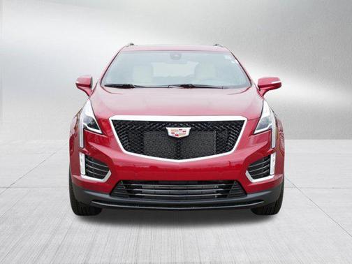2025 Cadillac XT5 Sport