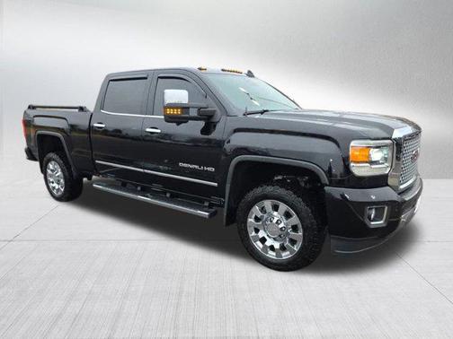 2017 GMC Sierra 2500 Denali