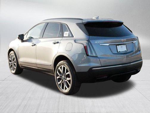 2025 Cadillac XT5 Sport