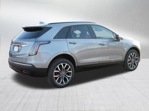 2025 Cadillac XT5 Sport