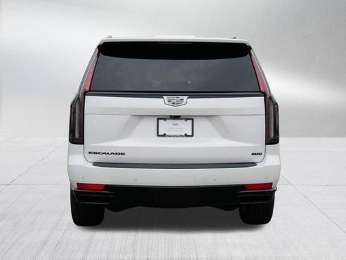 2022 Cadillac Escalade Sport