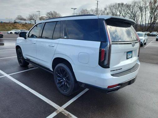 2022 Cadillac Escalade Sport