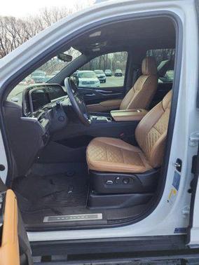 2022 Cadillac Escalade Sport