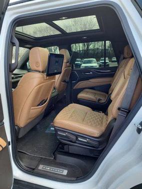 2022 Cadillac Escalade Sport