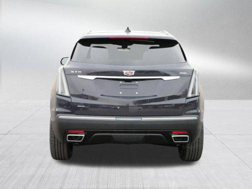 2025 Cadillac XT5 Sport
