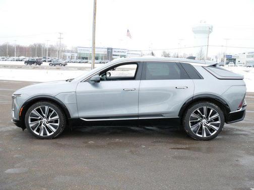 2024 Cadillac LYRIQ Luxury