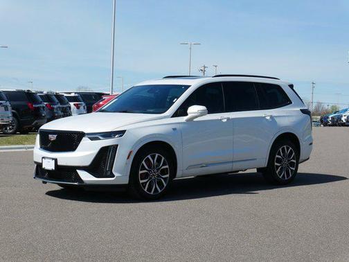 Crystal White Tricoat 2024 Cadillac XT6 Sport AWD