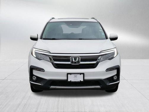 2020 Honda Pilot Touring 8-Passenger