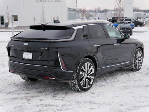 2024 Cadillac LYRIQ Luxury