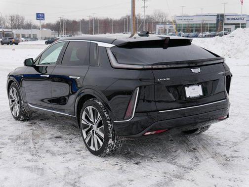 2024 Cadillac LYRIQ Luxury