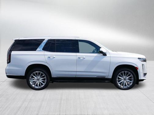 Crystal White Tricoat 2022 Cadillac Escalade Premium Luxury