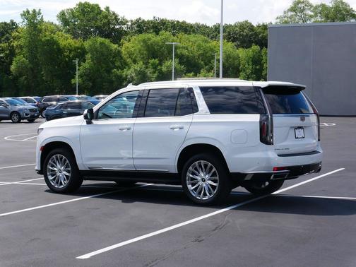 Crystal White Tricoat 2022 Cadillac Escalade Premium Luxury