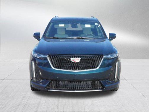 2025 Cadillac XT6 Sport AWD