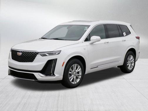 2025 Cadillac XT6 Luxury AWD