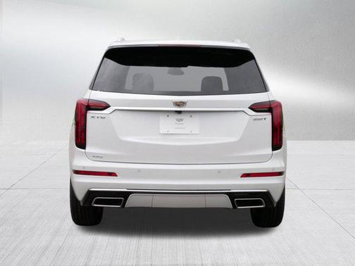 2025 Cadillac XT6 Luxury AWD