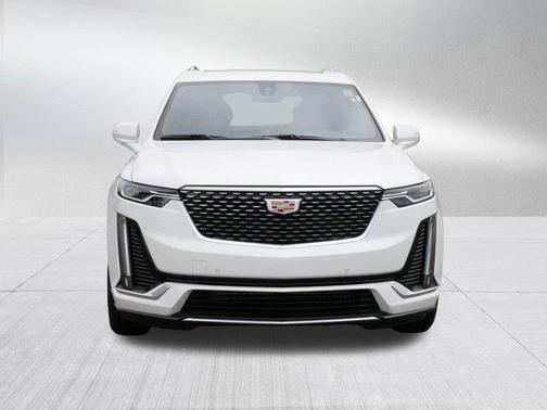 2025 Cadillac XT6 Luxury AWD
