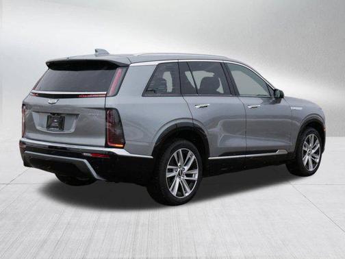Argent Silver Metallic 2026 Cadillac VISTIQ Luxury