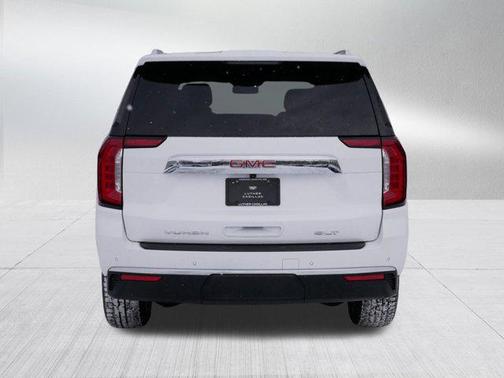 2022 GMC Yukon XL SLT