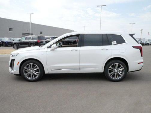 2025 Cadillac XT6 Premium Luxury AWD