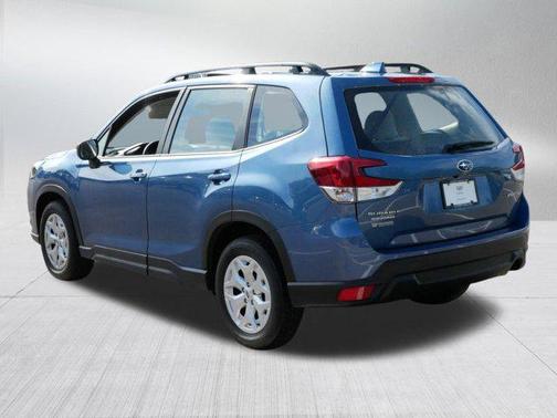 2022 Subaru Forester Base