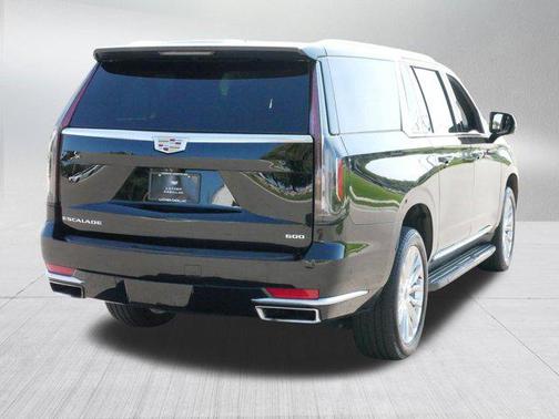 2023 Cadillac Escalade ESV Premium Luxury